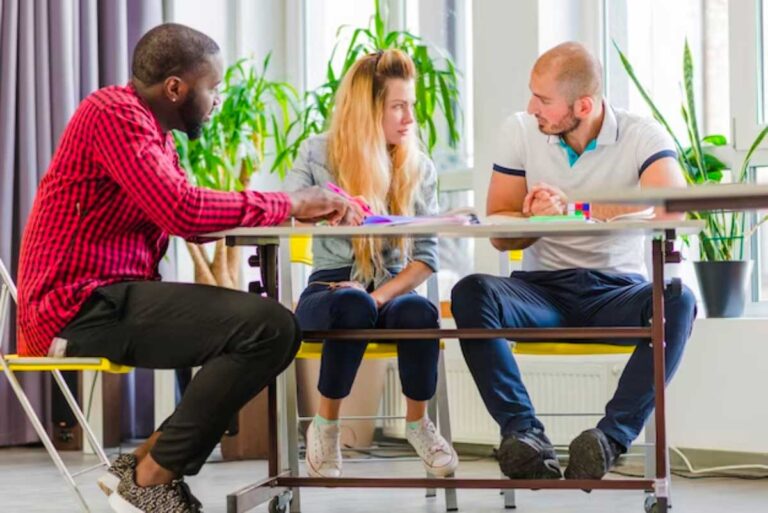 From Ideas to Impact: Coworking's Role in Entrepreneurship
