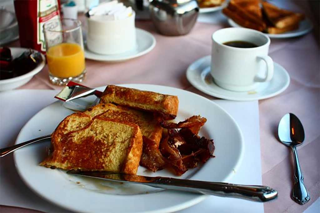 Uses for Stale Bread: Breakfast Dishes