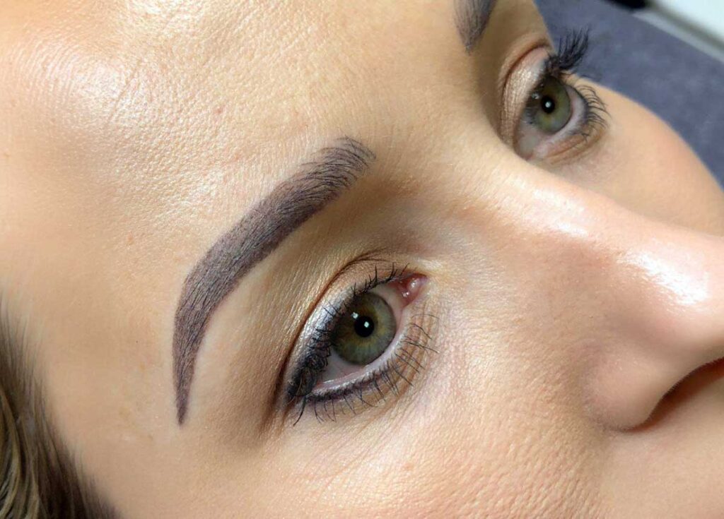 Brows That Pop, Naturally
