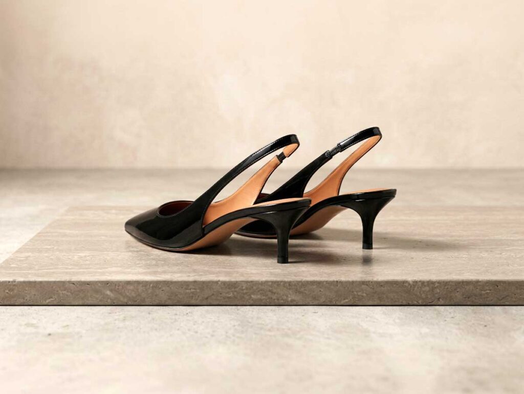 Kitten heels with a short slim heel and refined dress shoe shape