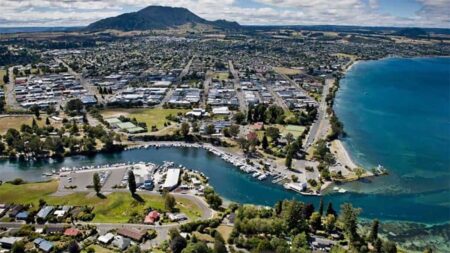 Supermarkets in the crosshairs: Taupō mum looks to pay less and eat better Supermarkets in the crosshairs: Taupō mum looks to pay less and eat better